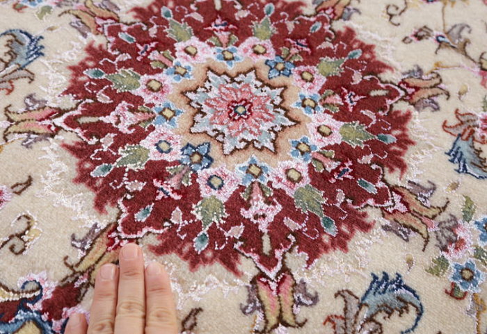 ペルシャ絨毯 玄関マット タブリーズ産｜家庭織りギャッベとキリムの店クラフトワーク